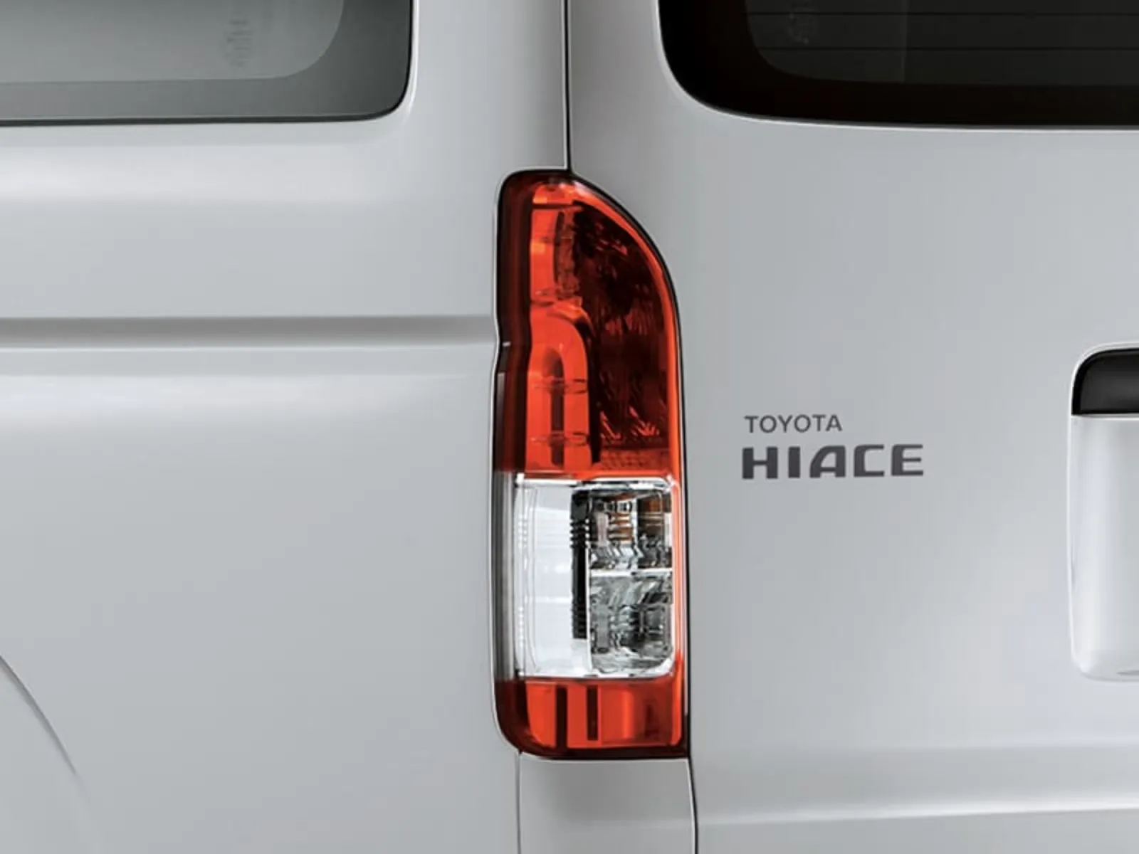 Toyota Hiace foto 2