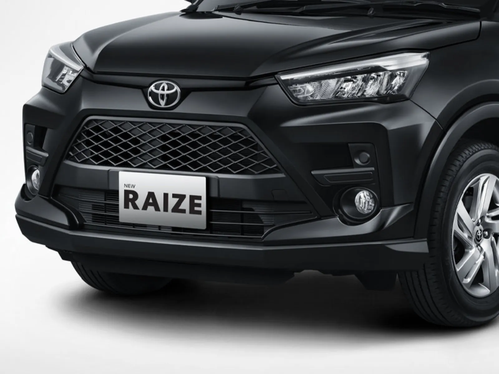 Toyota Raize foto 1