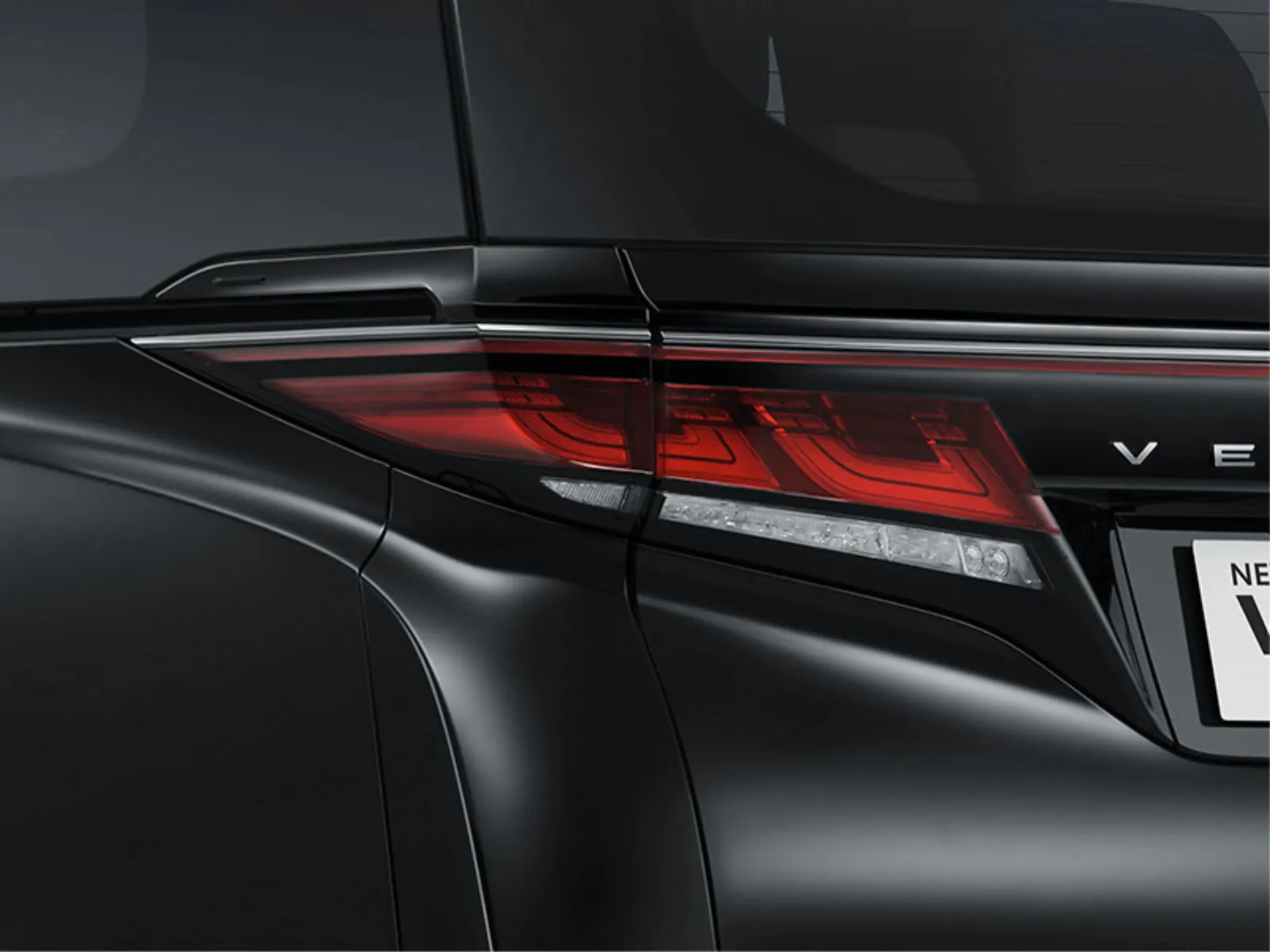 Toyota Vellfire foto 2